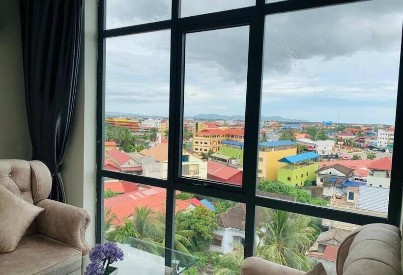 جناح مزوَّد بشرفة, Kampot Sunny