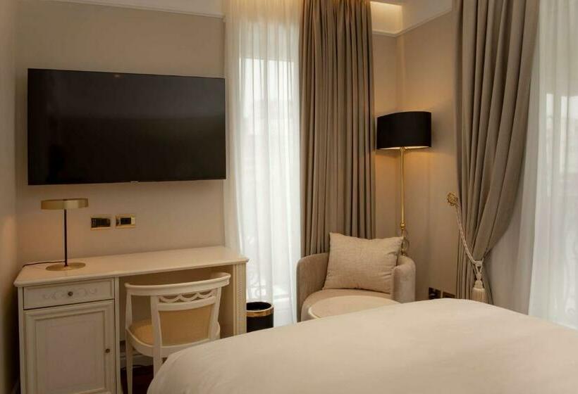 غرفة قياسية, Radisson Collection Morina Hotel, Tirana