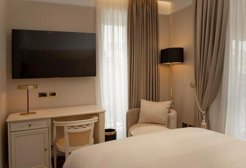 غرفة سوبيريور, Radisson Collection Morina Hotel, Tirana