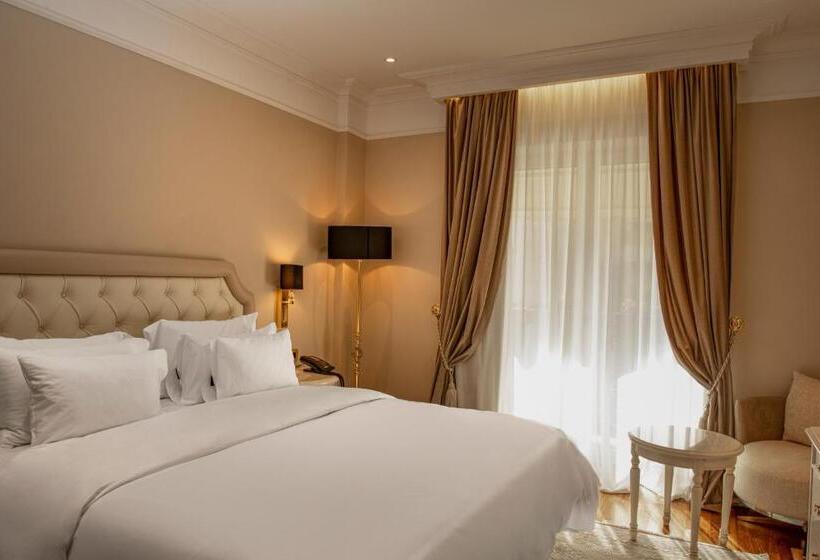 غرفة بريميوم, Radisson Collection Morina Hotel, Tirana