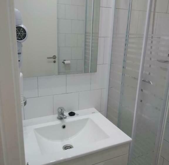 اتاق لوکس, City Center Guest House