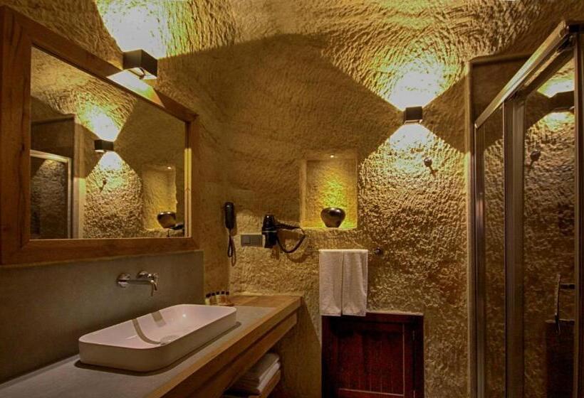 غرفة ديلوكس, 1811 Cave