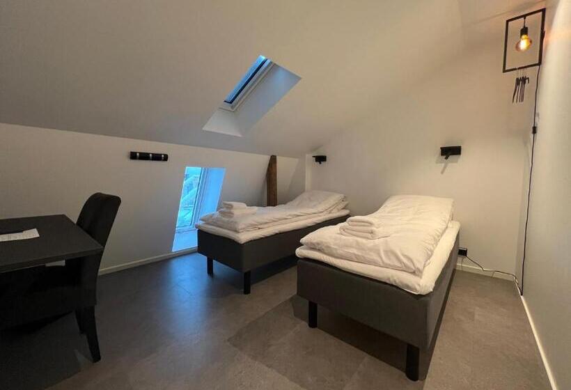 غرفة قياسية, Torsken Brygge