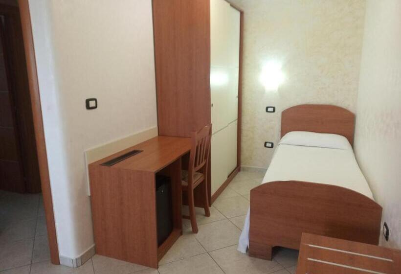 Triple Room Sea View, B&b Camere Porto Cesareo