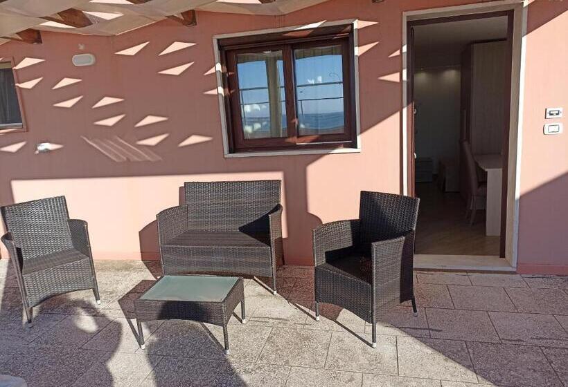 带海景的标准工作室, B&b Camere Porto Cesareo