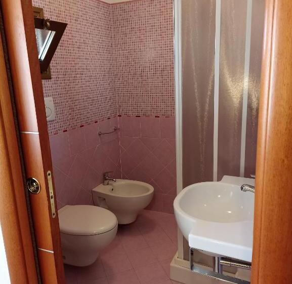 Triple Room Sea View, B&b Camere Porto Cesareo