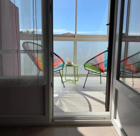 ファミリールーム, Histoire D ô   Les Piscines   Chambres D Hôtes