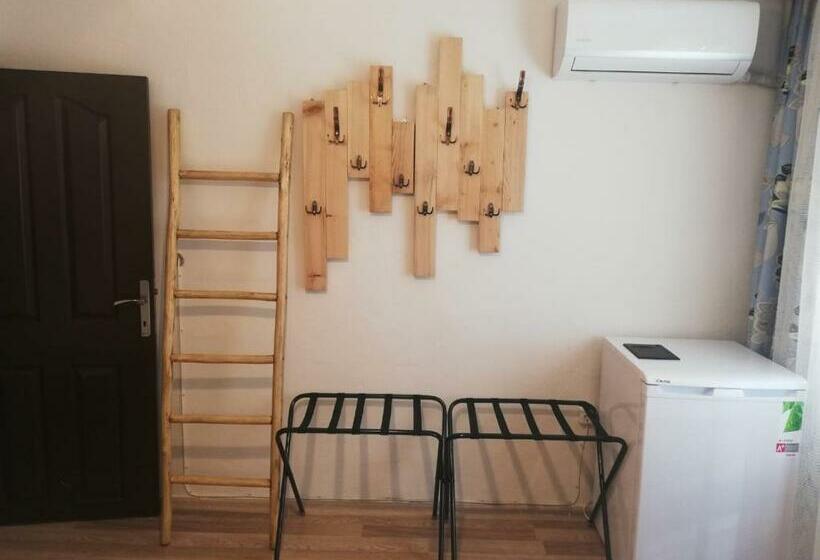 חדר סטנדרט חדר אמבטיה משותף, İde Beach Home