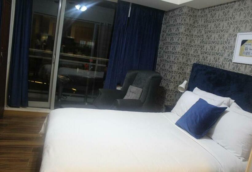 דירת שני חדרים, Azure C4 Beachpool Balcony Wifi Multiple Units