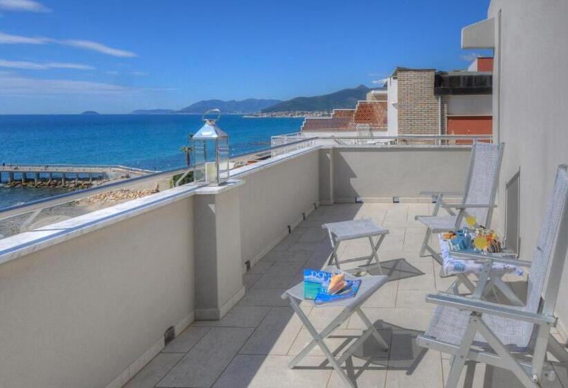 オーシャンビューデラックスルームバルコニー付き, Vela D’oro