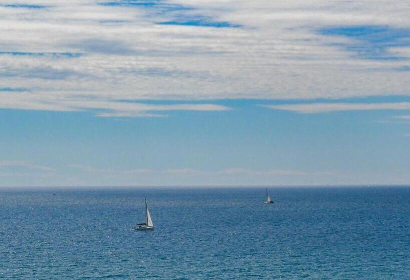 غرفة ديلوكس مطلّة علي البحر مزوَّدة بشُرفة, Vela D’oro