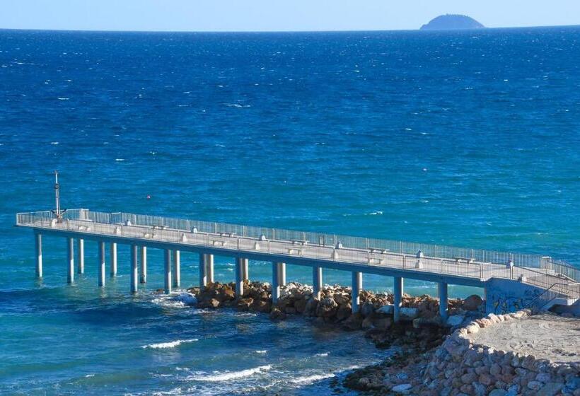 غرفة ديلوكس مطلّة علي البحر مزوَّدة بشُرفة, Vela D’oro