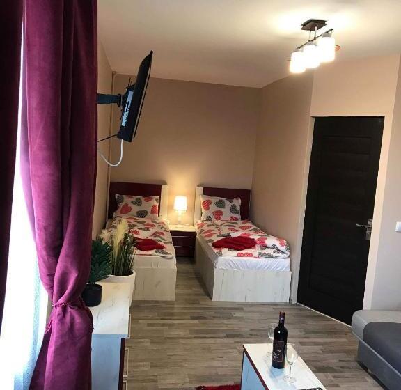 Семейный Номер, Wellion