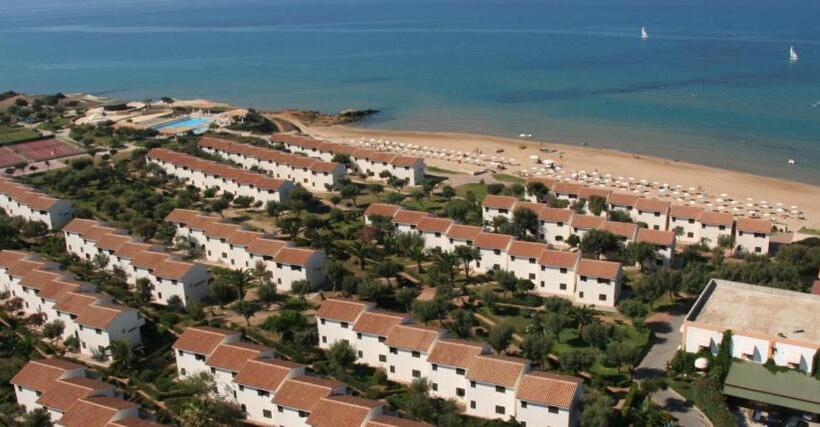 آپارتمان 2 خوابه, Kamarina Resort