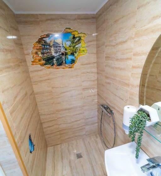 غرفة قياسية مزوَّدة بشُرفة, Philadelphia