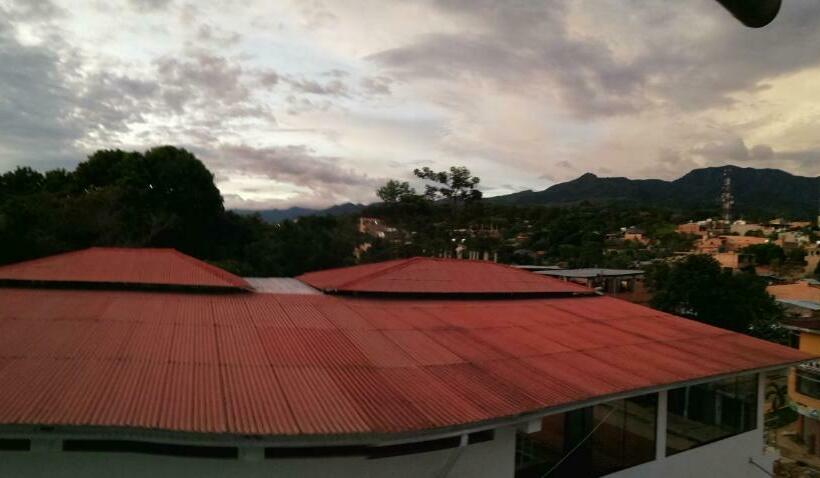 스탠다드 룸, Hostal Cordillera Azul