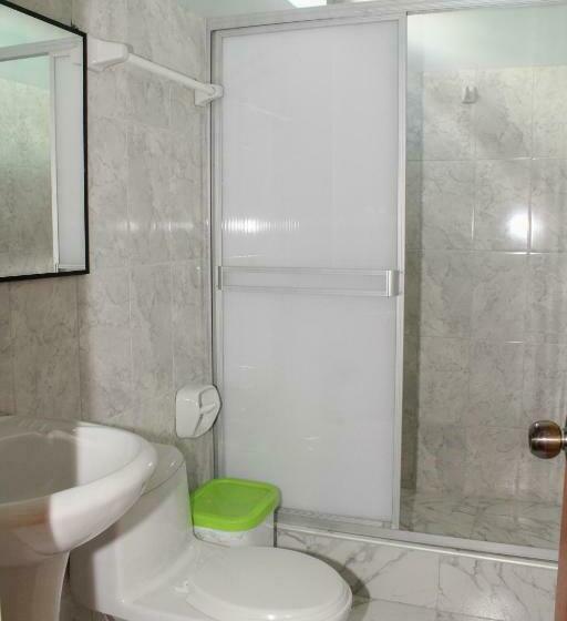 スタンダードルーム, Hostal Cordillera Azul