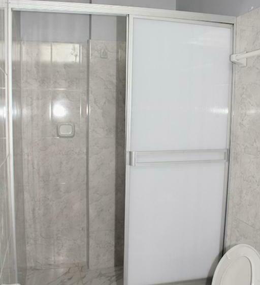 スタンダードルーム, Hostal Cordillera Azul