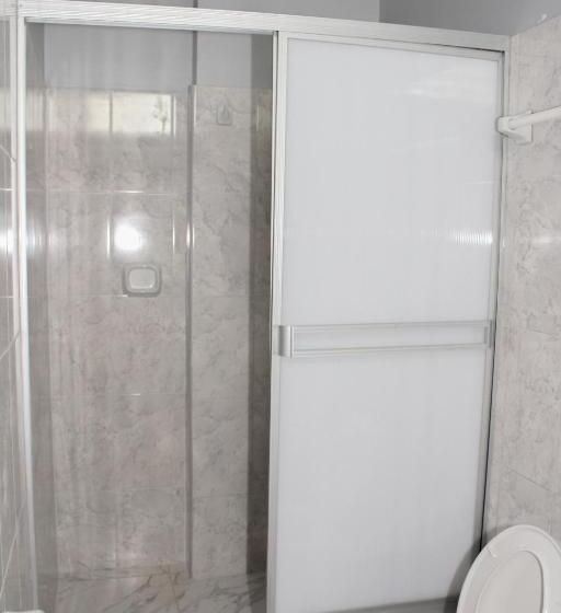 スタンダードトリプルルーム, Hostal Cordillera Azul