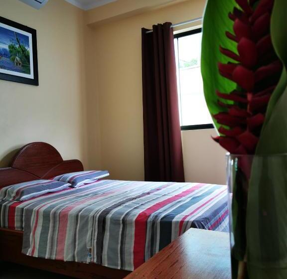 디럭스 룸, Hostal Cordillera Azul