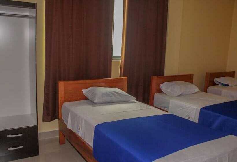 스탠다드 트리플 룸, Hostal Cordillera Azul