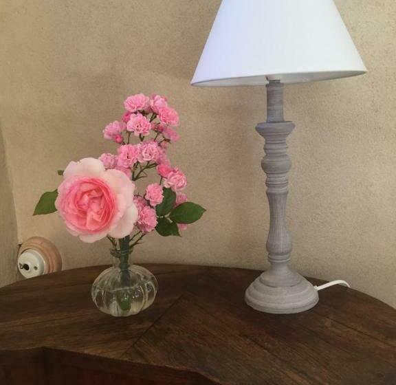 סטודיו סטנדרט עם מרפסת, Le Pas Saint Joseph