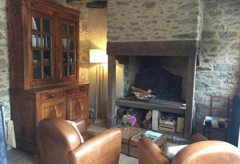 סטודיו סטנדרט עם מרפסת, Le Pas Saint Joseph