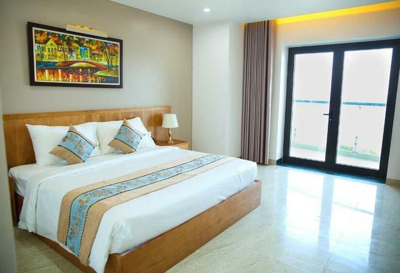 اتاق لوکس با چشم‌انداز دریا, Hth Ruby