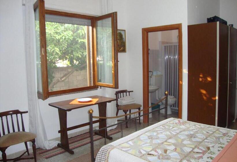 Четырехместный Номер Стандарт, Al Borgo Vacanze B&b