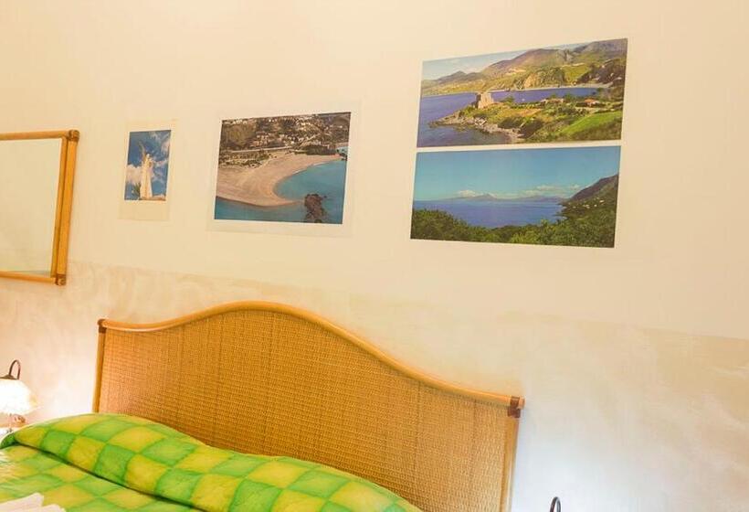 デラックスルーム, Al Borgo Vacanze B&b