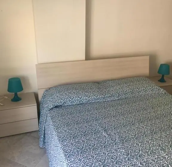 اتاق استاندارد سه نفره, B&b La Barcaccia