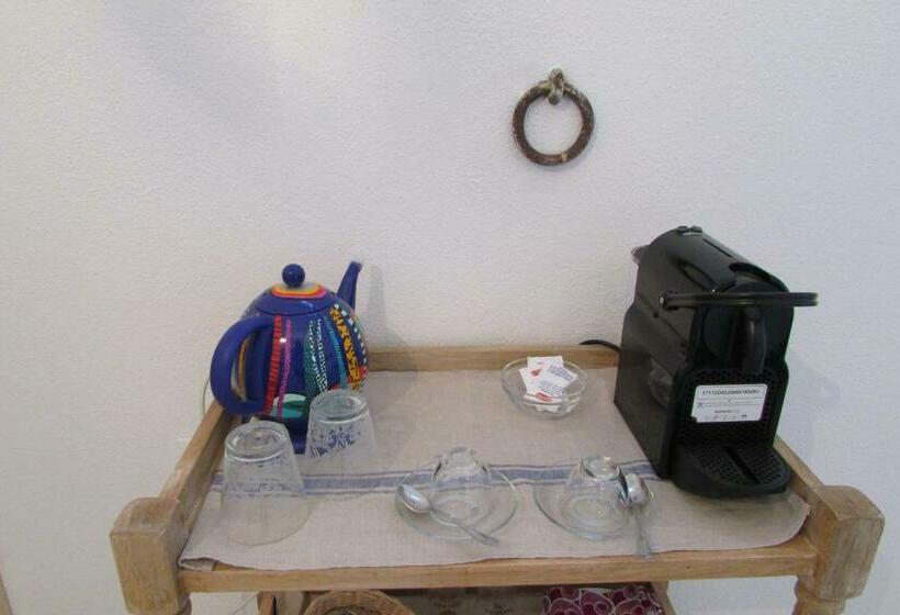 غرفة قياسية سرير كينج, Cavalli Di S Arcaite