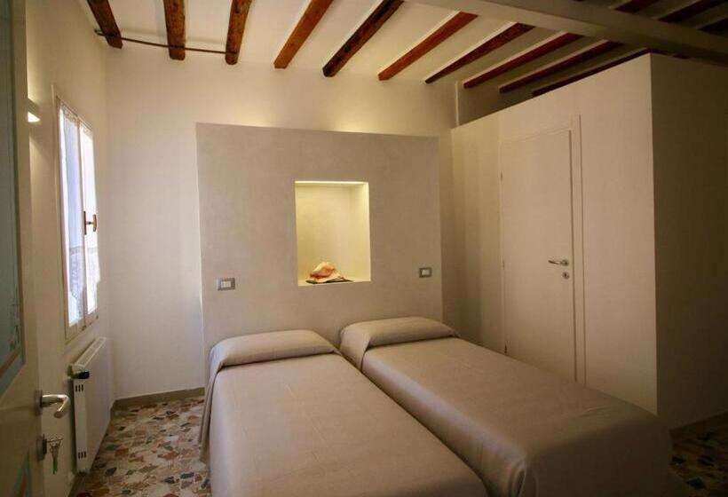 اتاق استاندارد, Ca  Zuliani Rooms