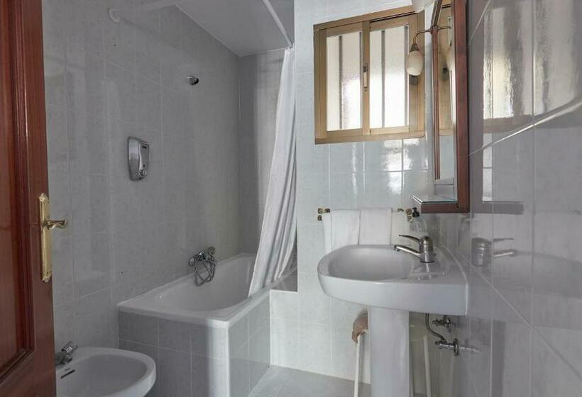 חדר סטנדרט, Hostal Guerra