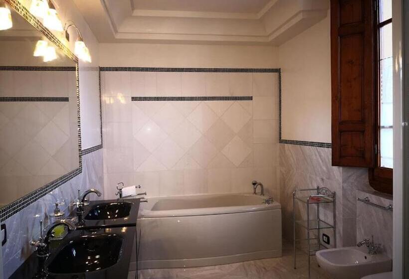 חדר דלוקס, Il Nido Della Formica