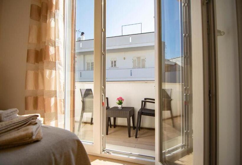 غرفة قياسية سرير كينج, Chiardiluna