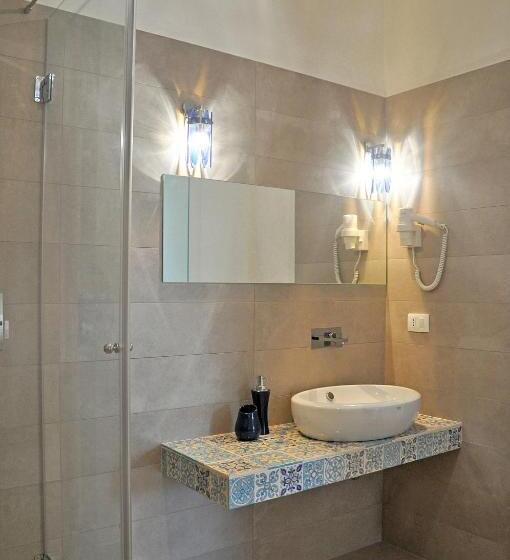 اتاق استاندارد با بالکن, Agorà B&b