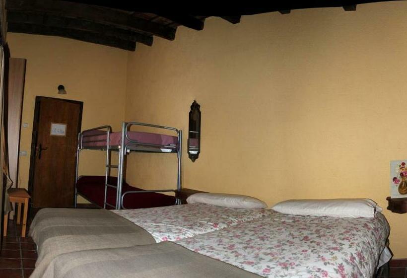 غرفة رباعية اقتصادية مع حمام مشترك, Bed And Breakfast Casanova De Sant Miquel