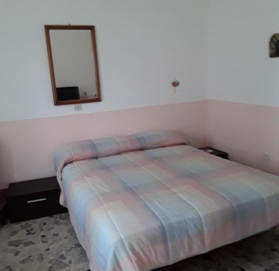 اتاق استاندارد, La Collina Su Palinuro