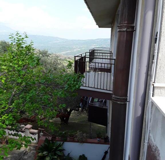 اتاق استاندارد, La Collina Su Palinuro