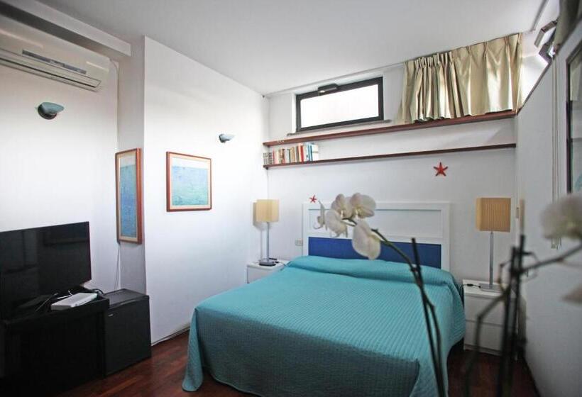 Standard room with outdoor bath, Residenza L Isola Capri