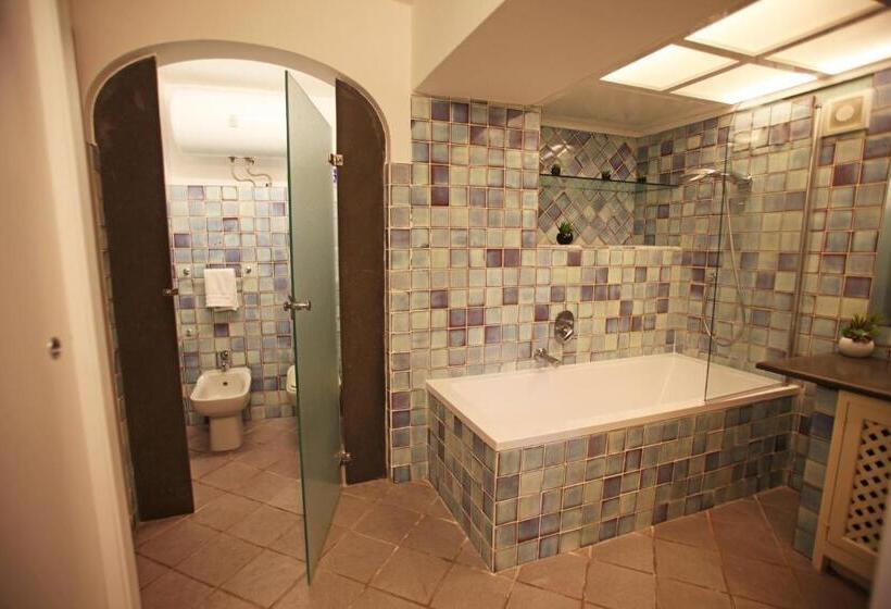 Standard room with outdoor bath, Residenza L Isola Capri