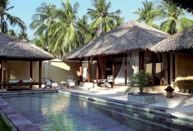 וילה עם חדר שינה אחד ובריכת שחיה, Kura Kura Resort