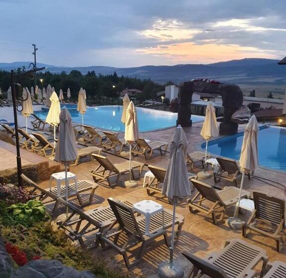 Habitaci�n Est�ndar Abuhardillada, Vikeya Guest House