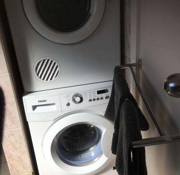 اتاق لوکس خانوادگی, Airport Whyalla Motel