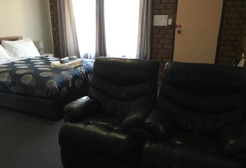 اتاق لوکس, Airport Whyalla Motel