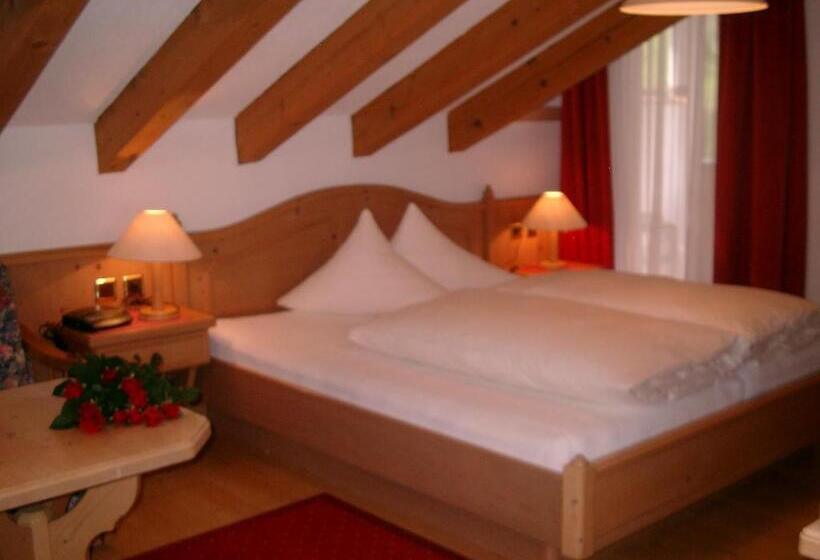 اتاق استاندارد با تخت بزرگ, Camona & Apart Walserhof