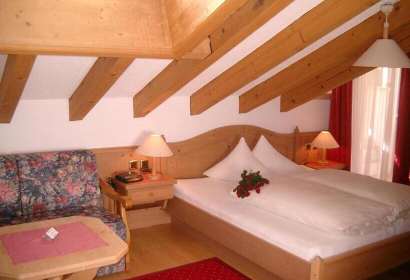 اتاق استاندارد با تخت بزرگ, Camona & Apart Walserhof