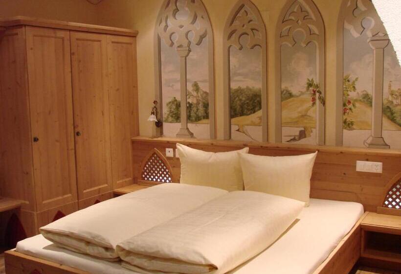اتاق لوکس, Camona & Apart Walserhof