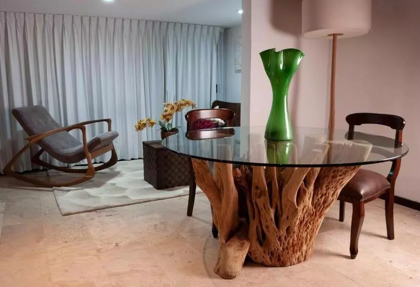 スイート, Colombe Hotel Boutique